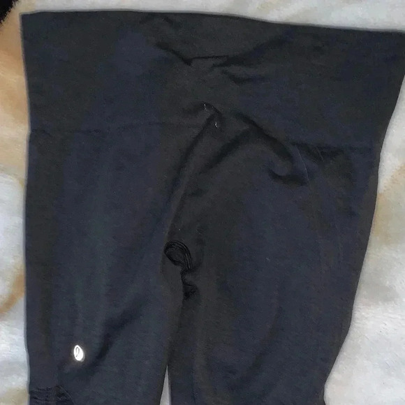 Lululemon in the flow crop 11 - Picture 8 of 10